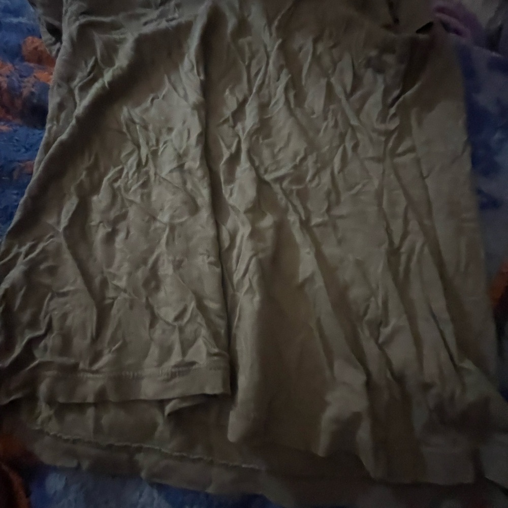 SHEIN Olive Green Short Sleeve Tee